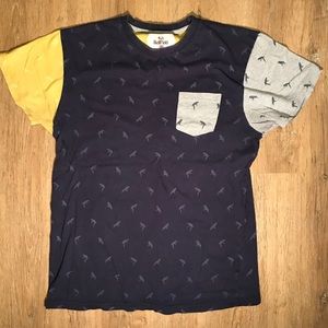 Bellfield Parrot Print Colorblock Tee (Medium)